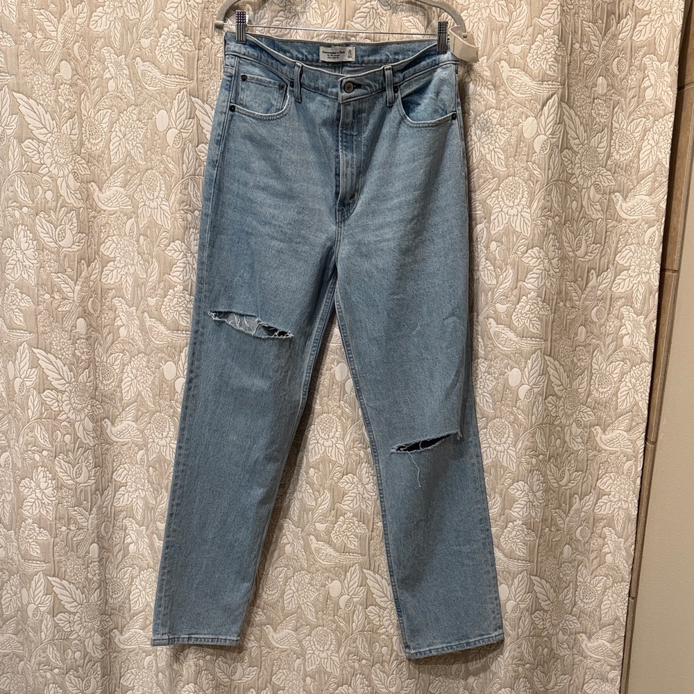 Abercrombie & Fitch The 90s Straight Ultra High Rise Jeans